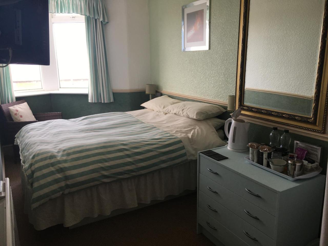 Kingsbury Hotel - Blackpool — Photos 3